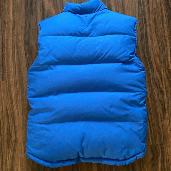 Tommy Hilfiger Reversible Down Vest - Picture 11 of 12